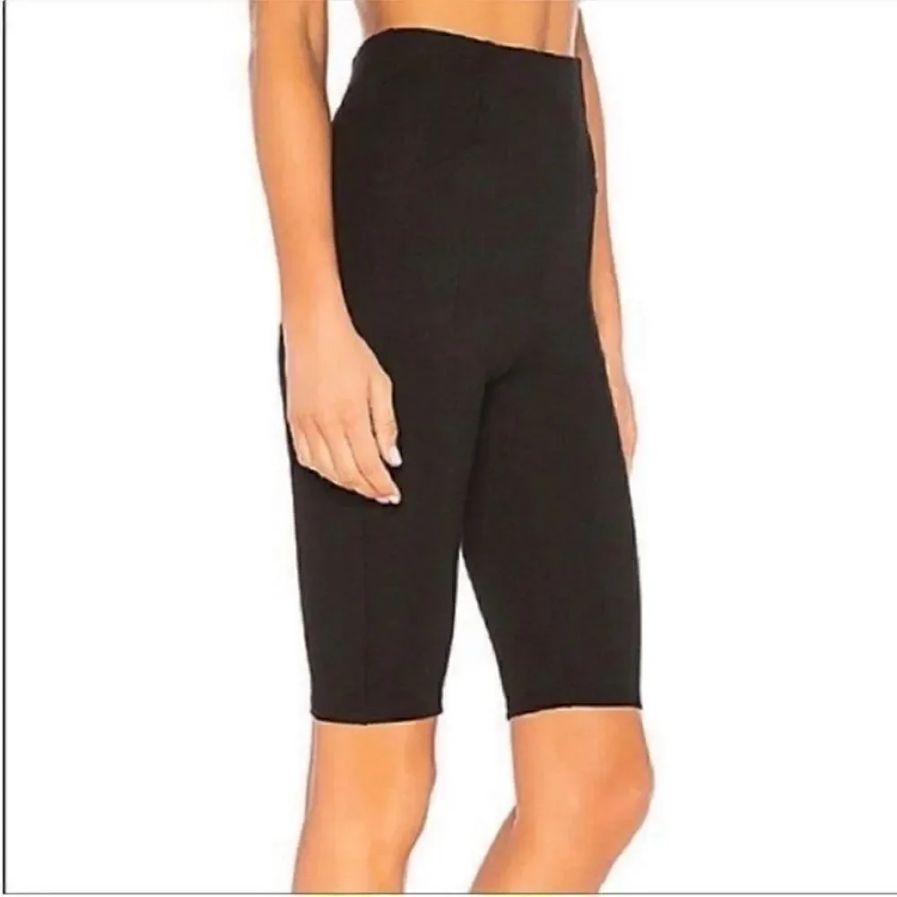 LPA High Rise City Biker Shorts In Black